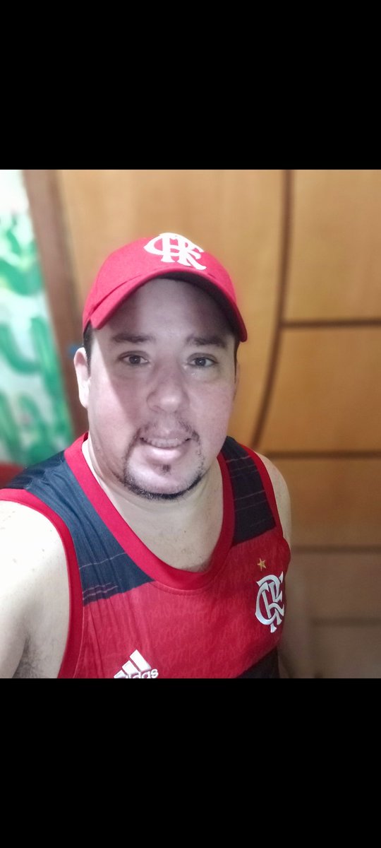 #bclanaflatv SRN Nação,  já estou devidamente trajados, e hiper nervoso, mas MEGA confiante no Tri da América,  ainda mais com a equipe mais pé quente da TV brasileira,  não tem como não vencer. 
Um abraço do Fabão.