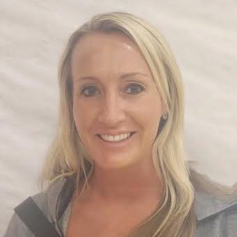 NJ Ladies Hoops 'AAU COACH OF THE DAY' MEET Director of NJ's lone @NikeGirlsEYBL team @Jersey_gemz & HC of the 16U EYBL team @ShannonCoyle32 Fiery, Feisty & Energetic (just like her days balling @SJVLadyLancers , Shannon does her magic coaching and leading the organization