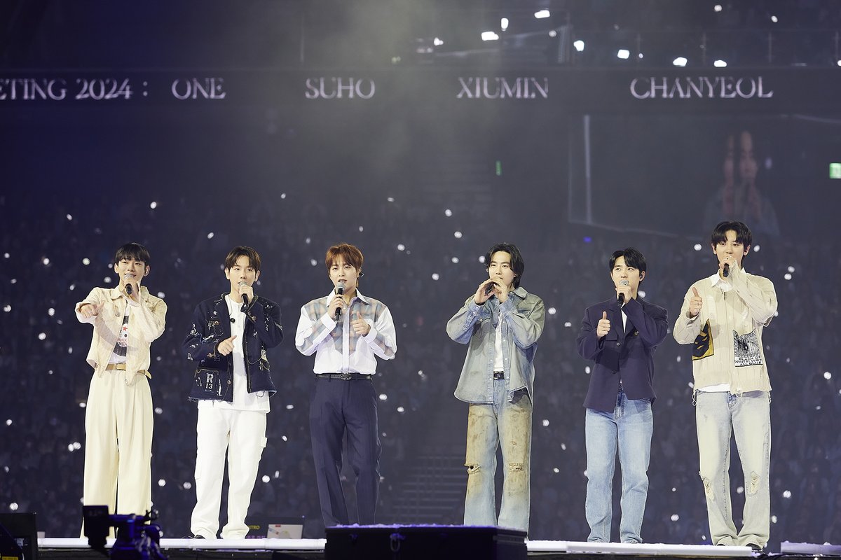 SMTOWN tweet media