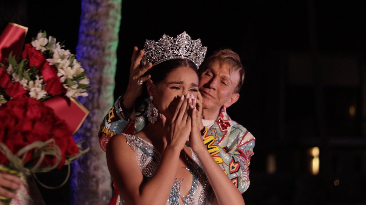 ¡Hay una nueva reina! 👑

Anna Blanco es la ganadora de la tercera temporada de "El Concurso By Osmel Sousa: Sin Límites” 👏🏻