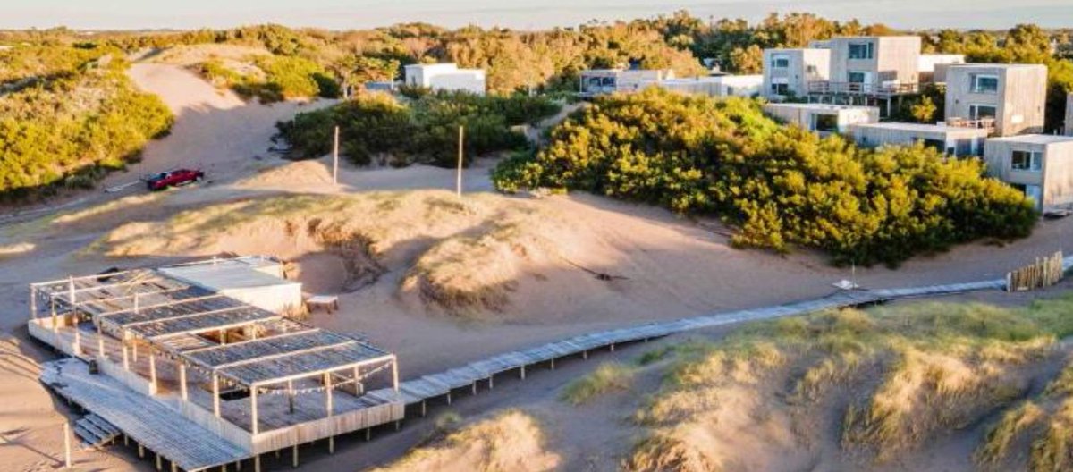 ⚪ Vecinos de #MonteHermoso cansados de la inseguridad

La indignación comenzó a raíz de los reiterados robos que se llevan a cabo en la localidad de Monte Hermoso, sobre todo en el sector del Sauce.

bhinfo.com.ar/noticia/767-Ve…