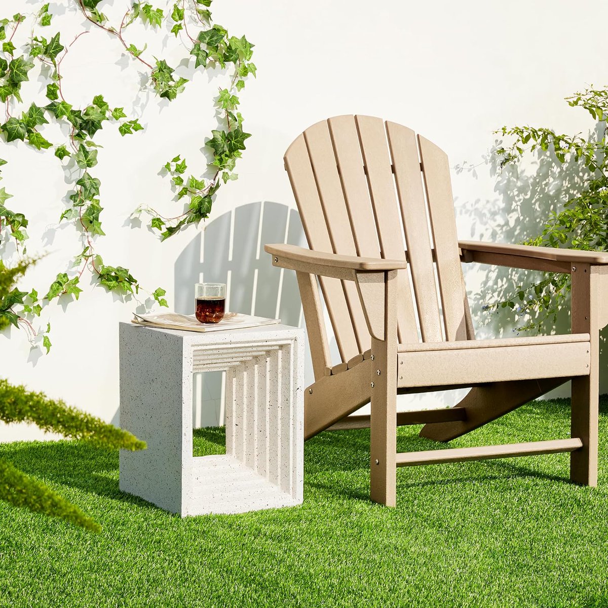 The multifunctional side table can be set up with anything you want and then enjoy the good times!
#gardendecor #stool