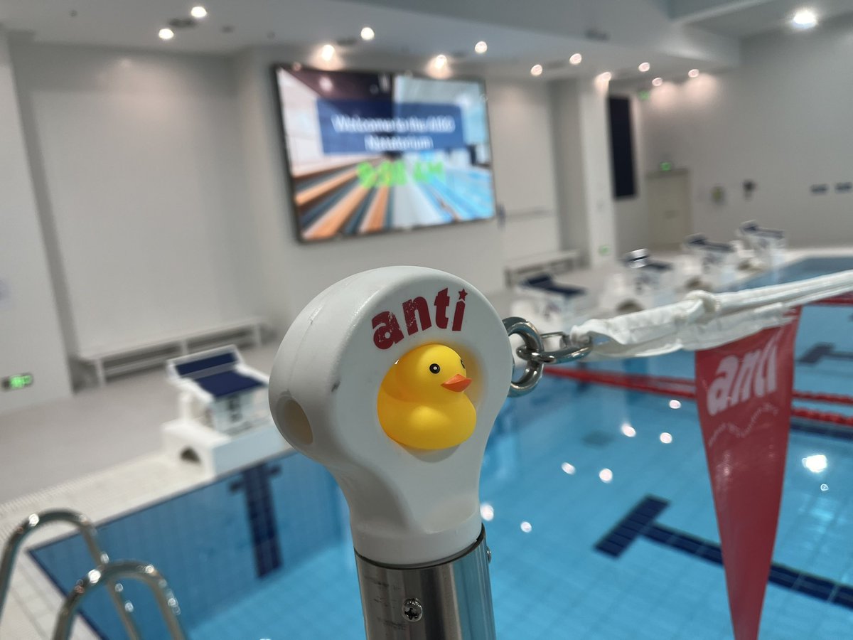 ZachHpe's tweet image. Senior Prank Day at @AISGZ 
#AISGZaquatics #RubberDucky