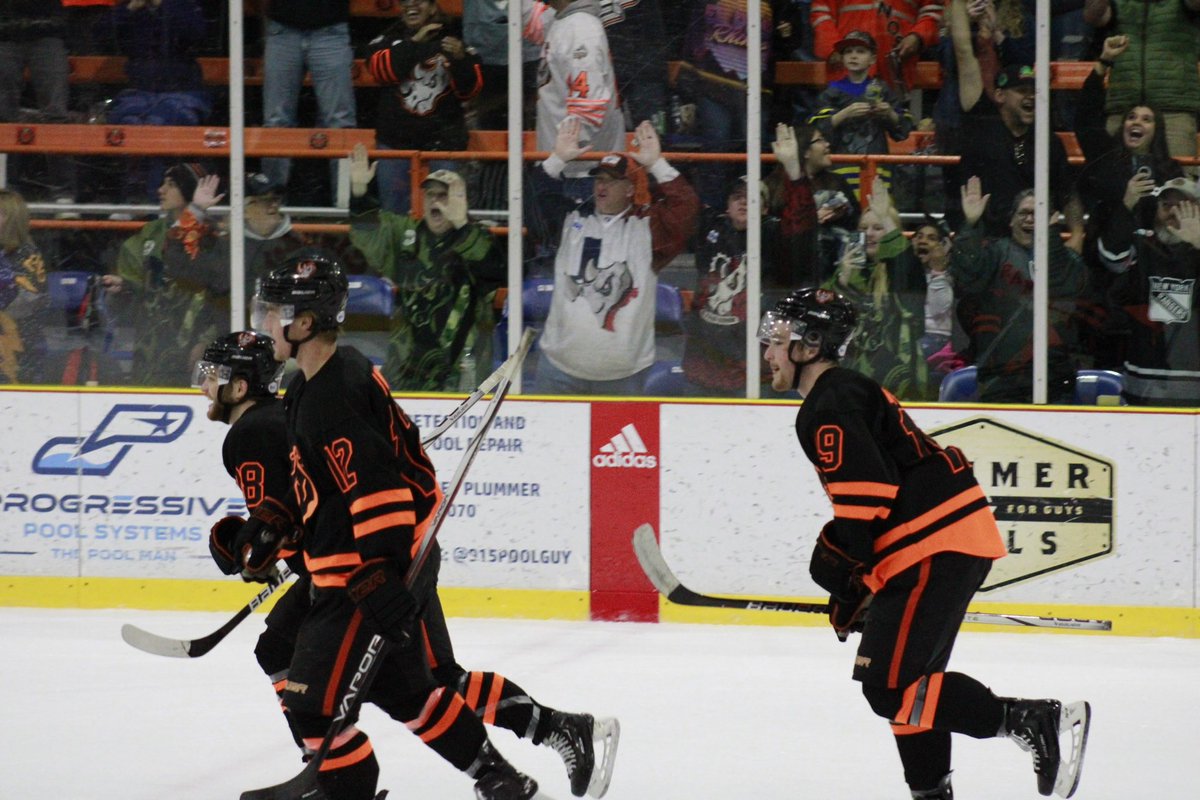 Rhino Hockey tweet media