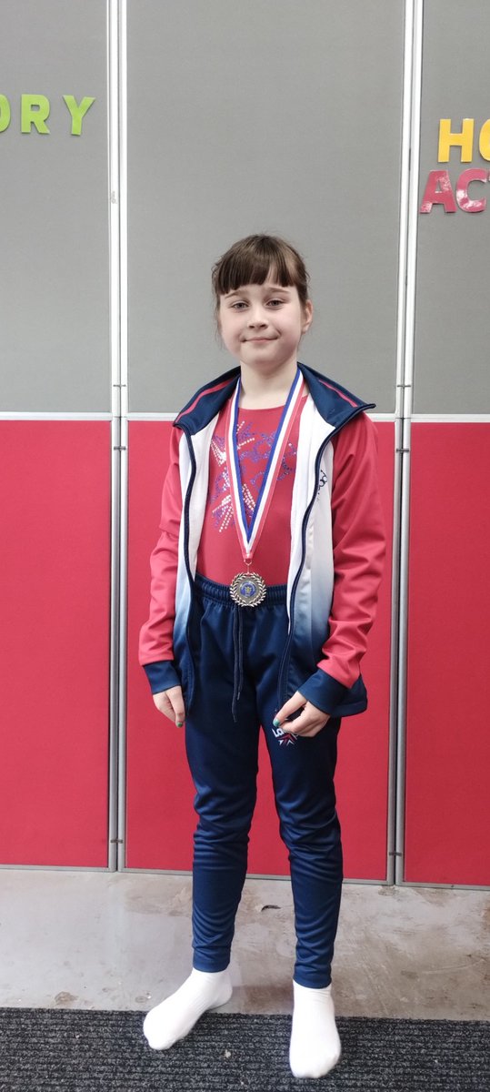 Well done to Hattie B (Y4) who placed 🥈in the Kingston League Trampolining Competition in the U11 Female Novice Round over the weekend. Great work Hattie! ⭐️👏⭐️ <a href="/WestfieldCott/">Westfield Primary</a> <a href="/ER_SSP_West/">EastRidingSSP(West)</a>