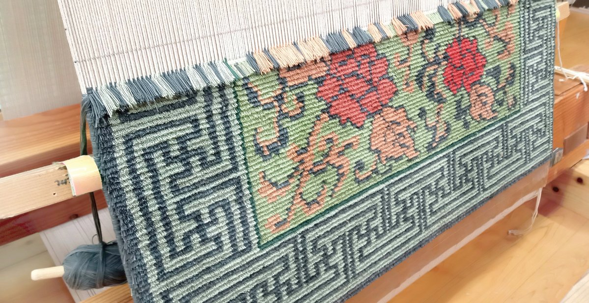 kibundo_yokaan's tweet photo. 吉島伸一鍋島緞通株式会社主催
「本家鍋島緞通展」
https://t.co/JBxH5CN1yU

4月16日(火) ～4月21日(日)
10:30～20:00
最終日15:00まで
https://t.co/EoHEXjmBHi

#art #carpet #rag #dantsu #cotton #traditionalpattern #fabric
#鍋島緞通 #緞通 #伝統工芸 #文様 #織物 #木綿 #佐賀 #無寒暑庵 https://t.co/TiOxbgywr7