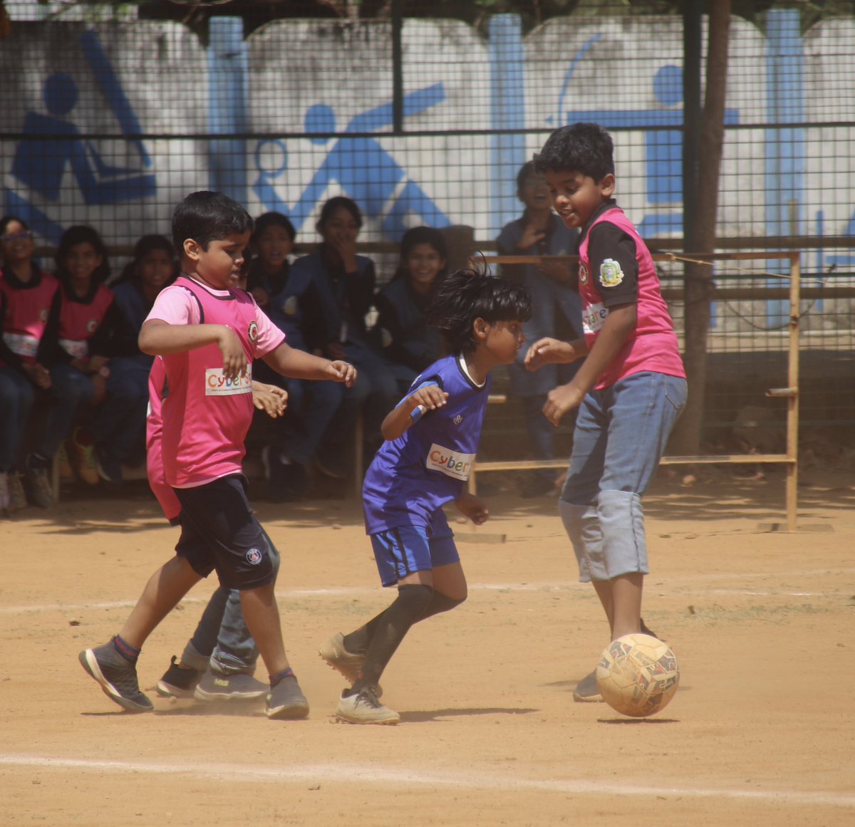 𝐅𝐮𝐞𝐥𝐢𝐧𝐠 𝐝𝐫𝐞𝐚𝐦𝐬 ⭐️ The AIFF Blue Cubs League consists of 278 registered leagues across 26 states, with 189 having been completed, 69 leagues in progress, and 20 leagues coming up 🔜 #IndianFootball ⚽️