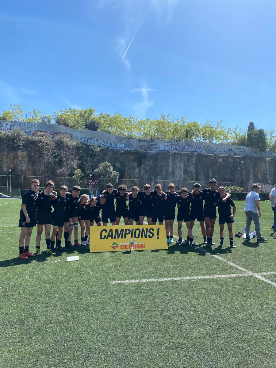 🏆 CAMPIONS 🏆 Els i les S16 són campions de Quarta catalana després de guanyar la final contra UR Sud 🏉 El primer equip dels S16, aconsegueixen el títol de subcampions de Primera Catalana després d'una boníssima temporada 💪🏻 #SOMBUC #SOMCLUB