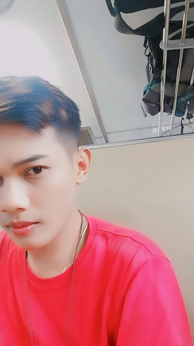 ramsan_25's tweet photo. Masih masa libur, gabut mau kemana. Temenin jalan yuk 

#gaysemarang https://t.co/xrqMRX5cVA