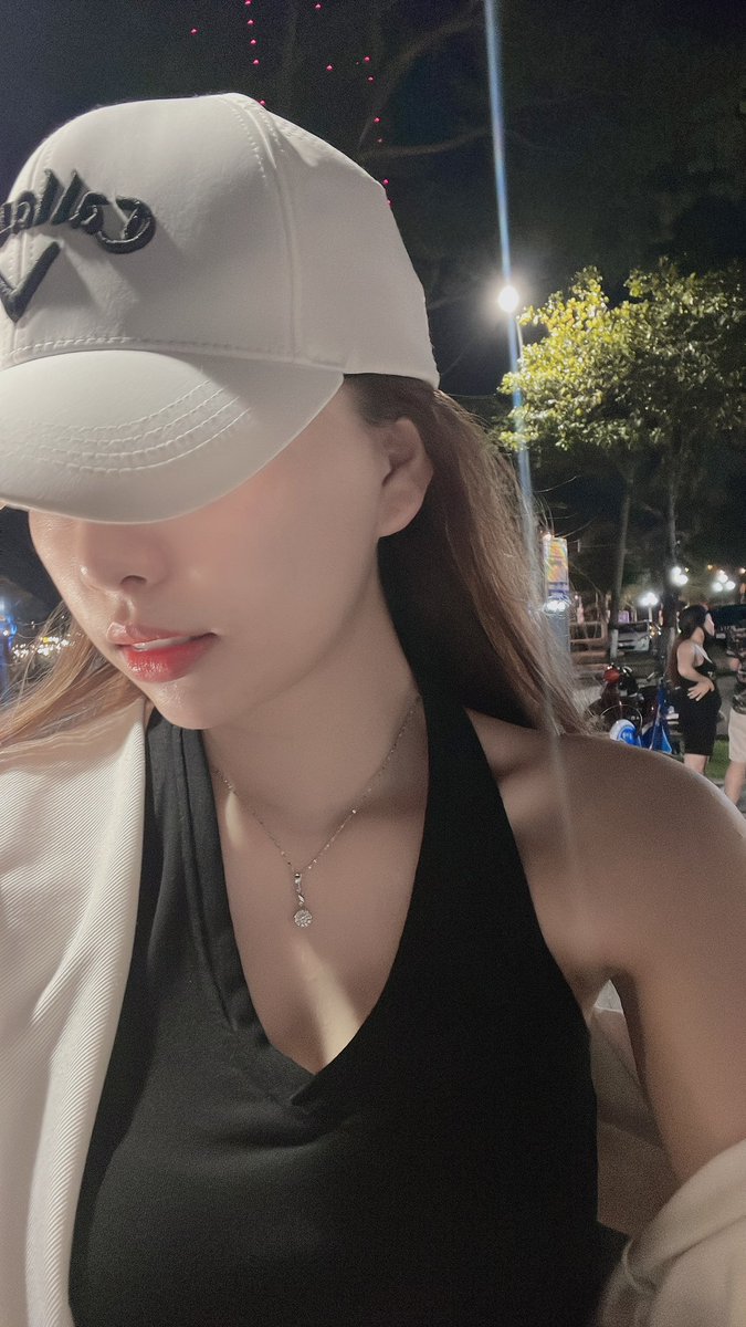 azami2211's tweet photo. ้ฑๆซใฏใตใคใฏใชใณใฐใงใชใฉใใฏใน ๐ค
#ใใใณใใผ #ใใใณใฌใผใซใบใใผ #ใใใณๅฑ
้
ๅฑใ#ใใใณใ#ใใใใ ใ#bunny2 https://t.co/bkZfH4Wxfg