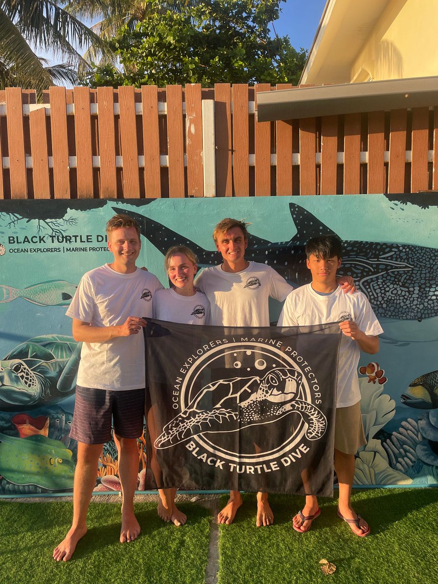 Big congratulations to our newest PADI open water divers Emily, Duke and Gallen. You guys smashed it and we hope you enjoy diving around the world. blackturtledive.com/padi-diving-co… #PADI #scuba #scubadiving