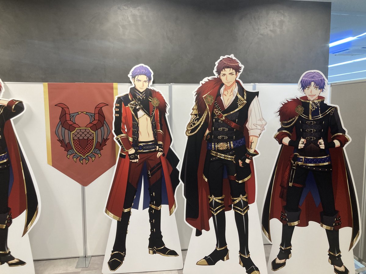 mankai_Memoria's tweet photo. アニメイト池袋本店にて「A3! Memoria.」サテライトが開催中です。
ウヌス国の王子たちのスタンディも展示中。
お近くにお越しの際はぜひお立ち寄りください。

開催店舗など詳細はこちら
⇒https://t.co/5TInPYJmSC……  
#エースリー #エーメモ https://t.co/eS1anyE1em