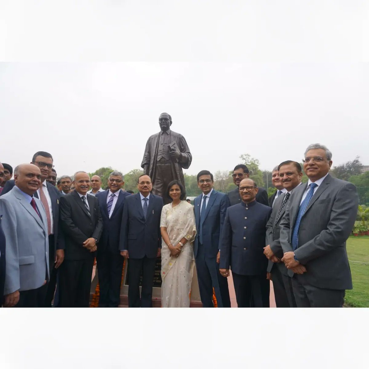 Chief Justice of India DY Chandrachud and other Judges of the Supreme Court of India pay respects to Dr. BR Ambedkar on Ambedkar Jayanti, 14 April 2024. #SupremeCourtofIndia #AmbedkarJayanti2024