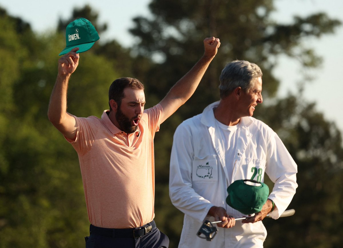 CowenBarry's tweet image. Thanks to Shane Lowry for passing on a spare Cowen campaign hat to Scottie Scheffler before he won his second Masters title last night 😅 #themasters
