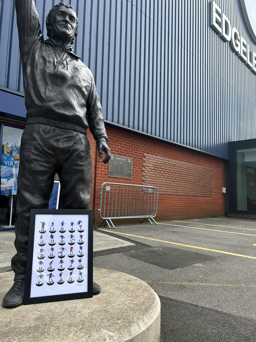 The Scarf Bergara Wore Podcast (@countypodcast) on Twitter photo 🚨GIVEAWAY🚨
To celebrate the promotion to L1 over the weekend we’ve teamed up with <a href="/PrintsGhost/">HomelessGhostPrints</a> to win their new 2023/24 squad print.
To enter simply retweet and tag another County fan 🎩
Winner announced tomorrow at 4pm
Good luck & get tagging! 🚨GIVEAWAY🚨
To celebrate the promotion to L1 over the weekend we’ve teamed up with <a href="/PrintsGhost/">HomelessGhostPrints</a> to win their new 2023/24 squad print.
To enter simply retweet and tag another County fan 🎩
Winner announced tomorrow at 4pm
Good luck & get tagging!
