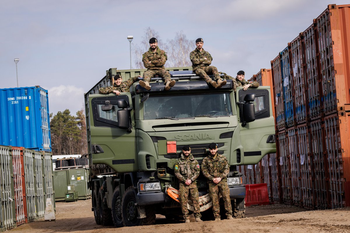 mnbg_lithuania's tweet photo. Meet the 🇱🇺 detachment of #eFP BG 🇱🇹. They are only six, but nevertheless, OR-5 Dany, OR-3 Dani, and OR-2’s Patrick, Ricardo, Chris, and Cédric make up an important part of the light transport platoon of the MN CSS Coy. 

#WeAreNATO &amp; #StrongerTogether 

@NATO @ArmyLuxembourg https://t.co/tVPWZ5t3K8
