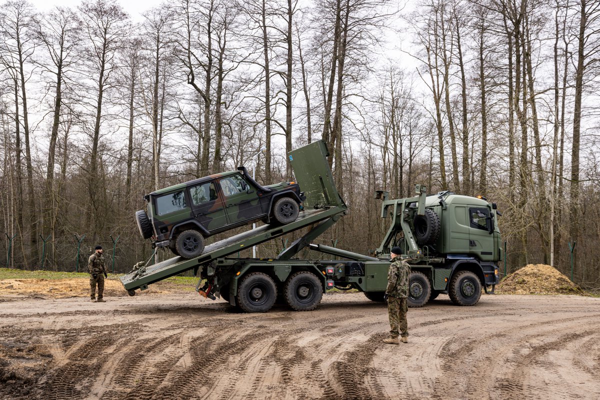 Meet the 🇱🇺 detachment of #eFP BG 🇱🇹. They are only six, but nevertheless, OR-5 Dany, OR-3 Dani, and OR-2’s Patrick, Ricardo, Chris, and Cédric make up an important part of the light transport platoon of the MN CSS Coy. 

#WeAreNATO &amp; #StrongerTogether 

<a href="/NATO/">NATO</a> <a href="/ArmyLuxembourg/">Lëtzebuerger Arméi</a>