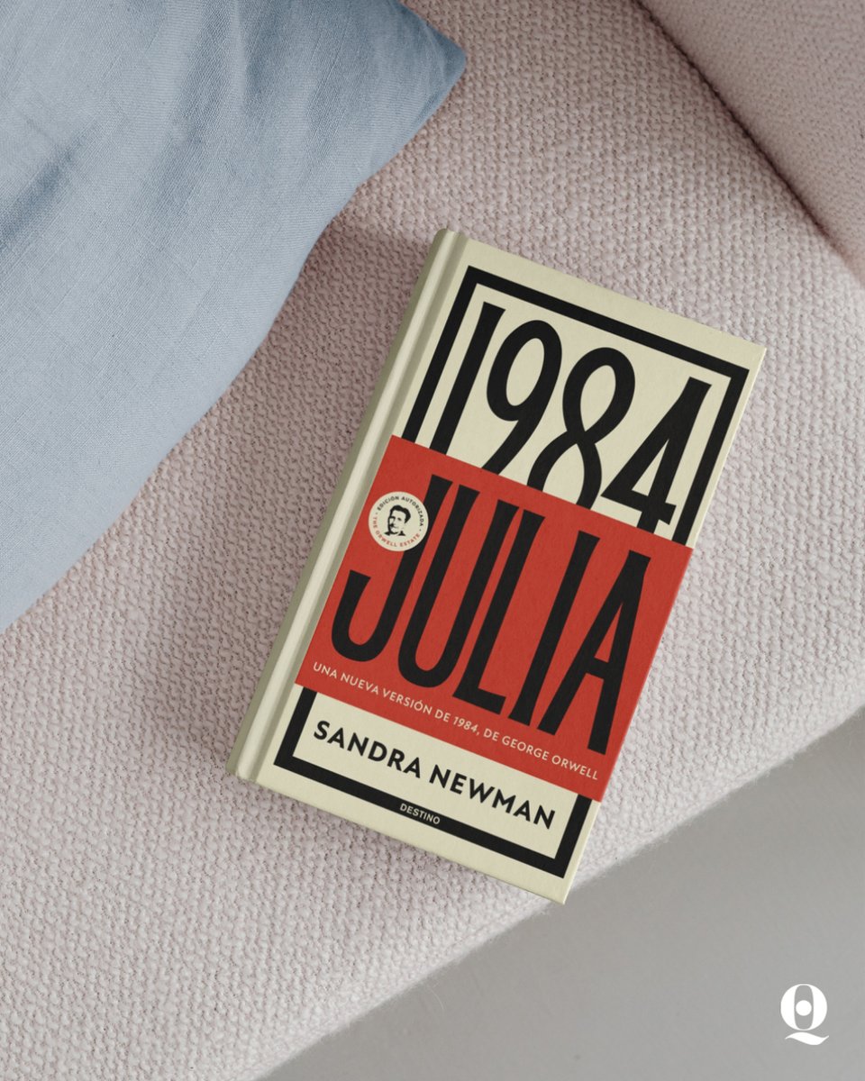 Ahoraqueleo_com's tweet photo. 👀 Hay una nueva versión de '1984' y la protagonista esta vez es ella (y a los herederos de Orwell les gusta).

En 'Julia' (@eddestino), @sannewman  nos entrega una nueva y femenina visión de esta distopía de culto. https://t.co/HKUNcl7JpT https://t.co/e6e1acZ43z