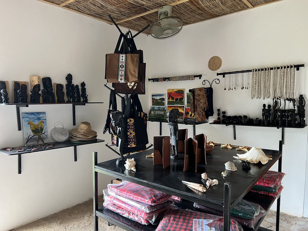 pridelandsafari's tweet photo. This is Pride Lands Safari Curio Shop Located at Doma, Morogoro. We have varieties of Items and for orders please call +255767781171 or +255766244163
#adventuresinanewway
#freshandsuperbtaste
#freegiftedhands 
#mikuminationalpark
#gamedrive
#accomodation
#thegrasslandcampsite https://t.co/dSMWxpHbbm