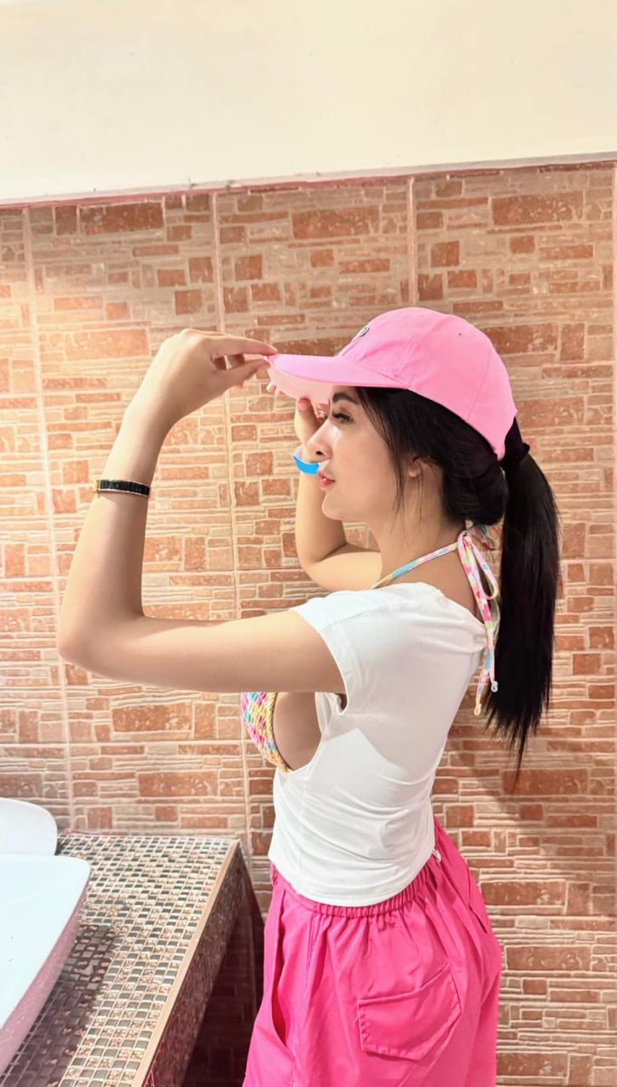 ใจก็สาดมา ถ้าเข้าตาเดี๋ยวสาดไป🤣
mewaraya-11