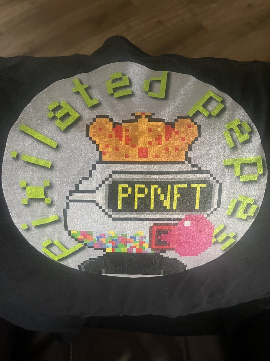 I am beyond gassed! Just arrived this Weekend from the Founders themselves! Stoked I got another work shirt. Let’s Grow #PPNFT @PixelatedPepes_ Sheesh Thank you @Executiveape1 @ltjyaussie