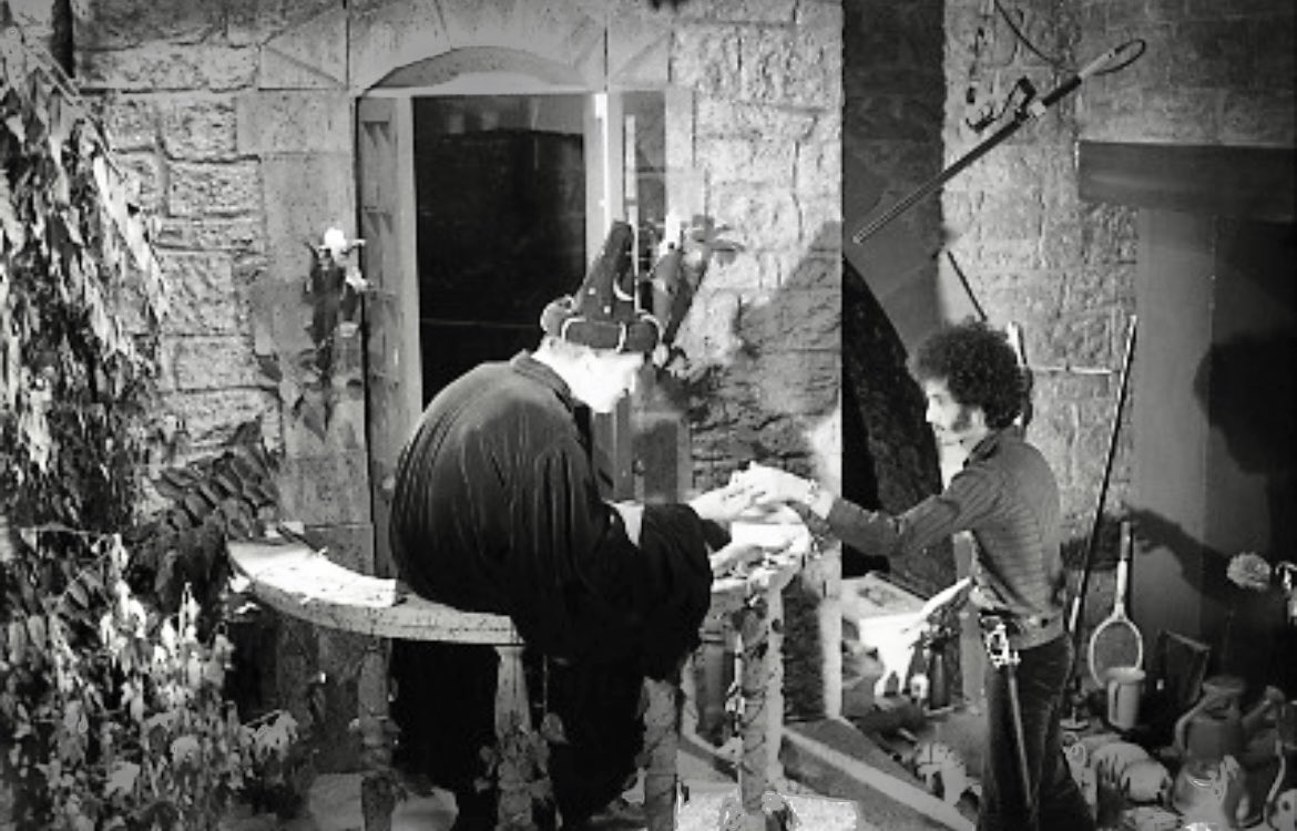 IMTVSSUPERHIPPY's tweet photo. 1970 on the Hilarious House of Frightenstein set with Vincent Price while co-producing the series with my brother Riff. The show is still available in Canada, the U.S. and soon in the U.K. https://t.co/vwEWnBPTro