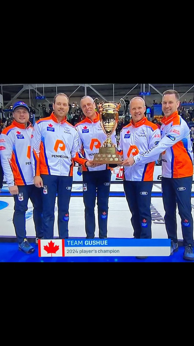 Was an honor to make ice for <a href="/TeamGushue/">Team Gushue</a> a few times this season <a href="/Mississauguagcc/">The Mississaugua Golf and Country Club</a> 
Congratulations on another <a href="/grandslamcurl/">Grand Slam of Curling</a> win!
What a great season!
Now enjoy some time off!
#curling
#greatguys
#grinders
Thanks again for the member clinic, it was a huge success!
#safetravels