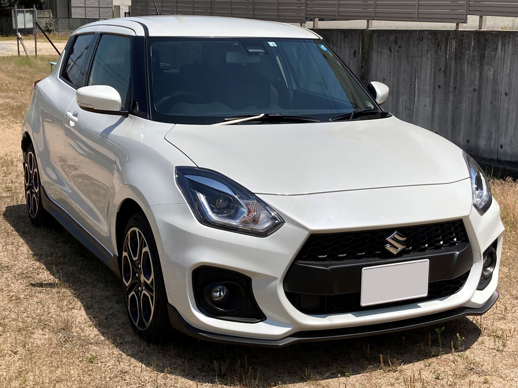 OfficialKAROmat's tweet photo. ZC33S 6AT様の #カロマット 装着事例

車種:#スズキ #スイフトスポーツ
マットタイプ:#FLAXY ブリリアントレッド

初めてのオーダーで予想以上のマットです
大衆車には不釣合いではと少々不安でしたが足元が明るく重厚になり車格が上がったようです
【装着事例】https://t.co/LPnbXHo9xz

#KAROマット https://t.co/66Ur1H6Kgx