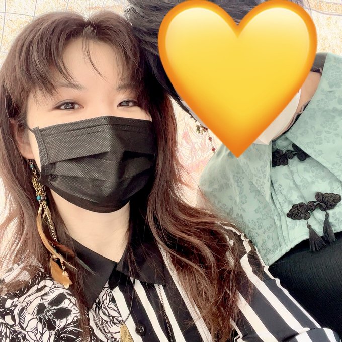 k68253449's tweet photo. 今回もいらして下さいました❣
柊さんはショップやSNSで、豊富なボキャブラリーで沢山褒めて下さるんですよね。
こうしてお会いする度に実際に言葉で伝えて頂いて
柊さんの深~い愛情をじわじわと感じる私です🥰
今回のコーデも素敵でした💞
いつも幸せを感じます😊ありがとうございます❣ https://t.co/DmHfvvk5fe