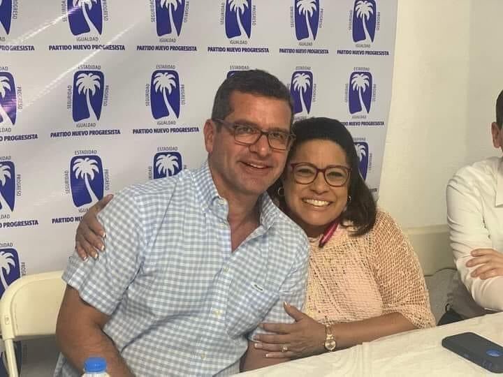 T_E_S_L_A_'s tweet photo. “Los dones que Dios le dió” 🫠 https://t.co/yrikgasosP