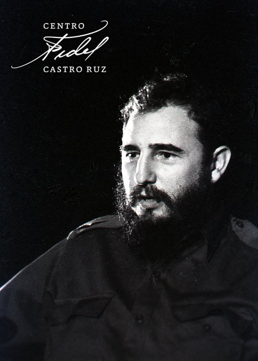 #FidelPorSiempre:"Los revolucionarios no podemos hablar de ningún bello presente. Los  revolucionarios en todo caso podemos hablar de un presente abnegado, de  un presente de trabajo, de un presente heroico, de un presente de  sacrificio, de un presente de gloria".
#Cuba