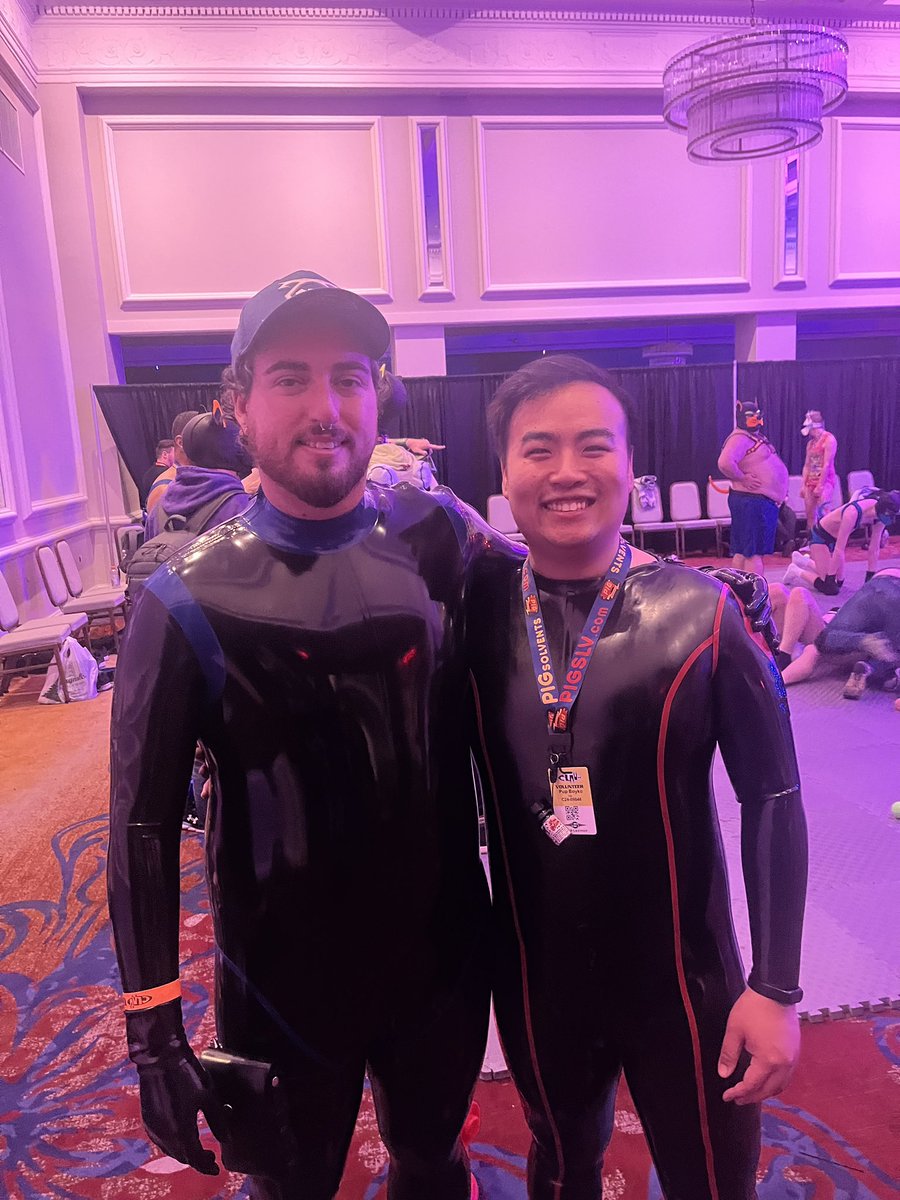 BryceWelchXXX's tweet photo. Had an amazing time at #CLAW Hanging out with @PupBoyko  Thanks for being my Claw Buddy! https://t.co/fYzOy4jnzc