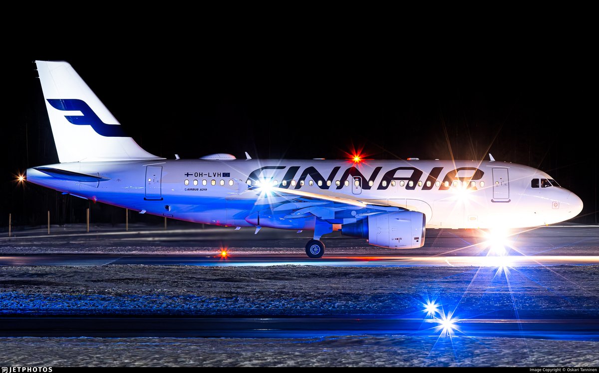 A Finnair A319 in Oulu. jetphotos.com/photo/11301463 © Oskari Tanninen