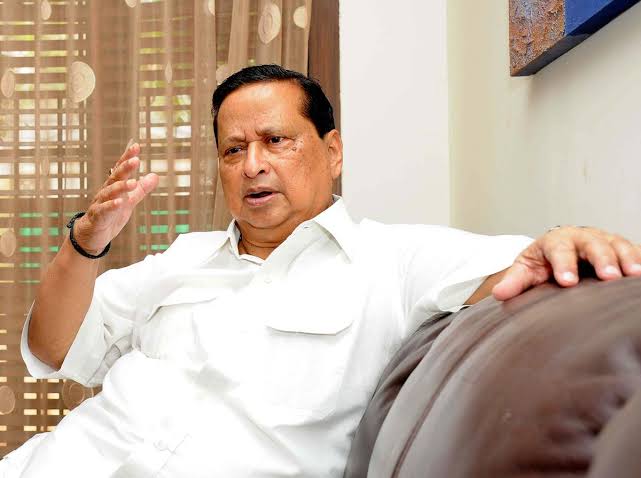 Election BREAKING ‼️ 

Former PCC president and stalwart leader of Odisha Congress Mr Niranjan Patnaik is going to fight Assembly election from #Bhandaripokhari Constituency of #BHADRAK District. 

🔹️In last election he lost by 8k votes . But this time he has a good chance to