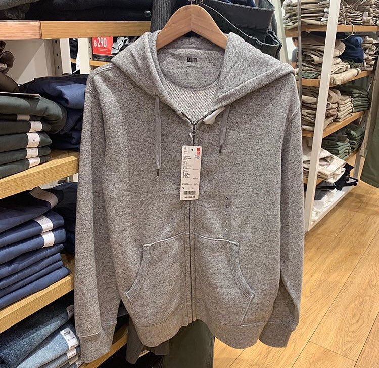 5000yoonhai's tweet photo. #ส่งต่อฮู้ด uniqlo รุ่นนี้ไซส์ xl ค่ะ 180 ส่งฟรีคั้บ เดมมาดูรูปเพิ่มเติมได้เยย ⭐️⭐️ #uniqlo #uniqlothailand #cintage #cintageส่งต่อ #cintageshop #ส่งต่อcintage #ส่งต่อcintageshop #ส่งต่อเสื้อผ้า  #cintageshopส่งต่อ #เสื้อผ้ามือสอง #vghbkk #vghbkkส่งต่อ #เสื้อผ้ามือสองสภาพดี https://t.co/v5wcRCEwBW