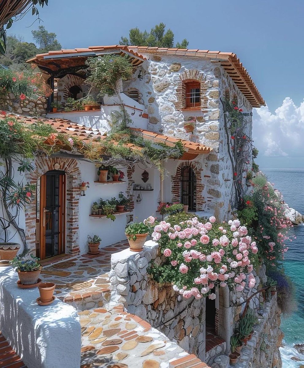 Italian houses....

#TwitterPhotography