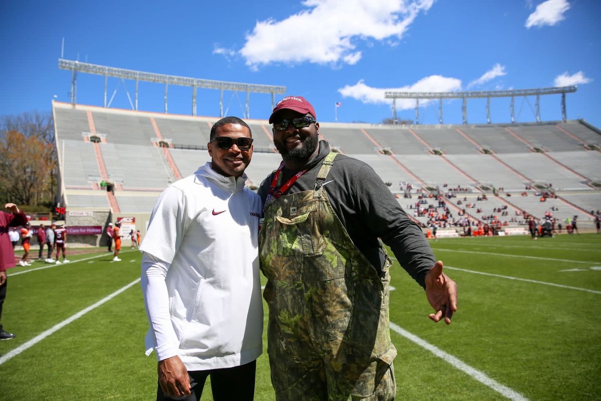 VT spring game! Authenticity is key, and for me, that means rocking my camouflage gear. Proud to represent where I come from – because a country boy can survive anywhere! 🌿🏈 #CountryBoy #Authenticity #VTspringgame#turkeywoods!