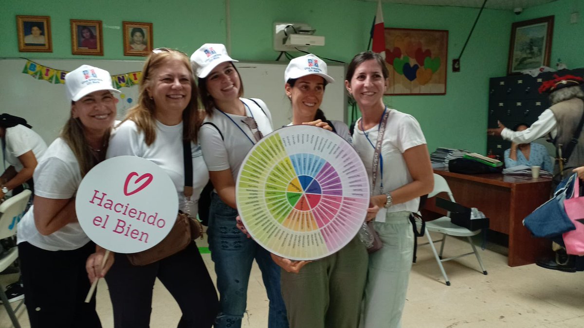 VoluntarioPTY's tweet photo. #BuenasAccionesPTY

@fundacionjupa 
@BnaiBrith 
@VoluntarioPTY @ponteenalgo 
@GoodDeedsDay https://t.co/BbVBpXQaS2