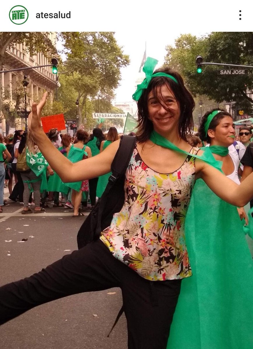 lumignoli's tweet photo. Una compañera del Ministerio de Salud de la Nación se suicidó hace cuatro días. Hoy su mamá cuenta que el temor a ser despedida del Estado fue el detonante de esa decisión. La tristeza es total. Honraremos tu legado, Ana Clara 😔💚✊🏽 https://t.co/7kSJBOgpXn