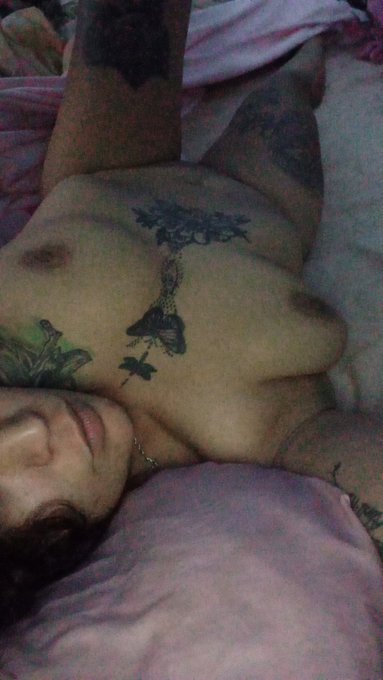 C&oacute;mo para que me llenes de lechita toda completita 😉🫰🖤 @losfogosos https://t.co/Oi5rUXmXYw<a href="/tag/dildo"class="tags"><span>#dildo</span></a><a href="/tag/hotsex"class="tags"><span>#hotsex</span></a><a href="/tag/kika"class="tags"><span>#kika</span></a><a href="/tag/latinahot"class="tags"><span>#latinahot</span></a><a href="/tag/venida"class="tags"><span>#venida</span></a>