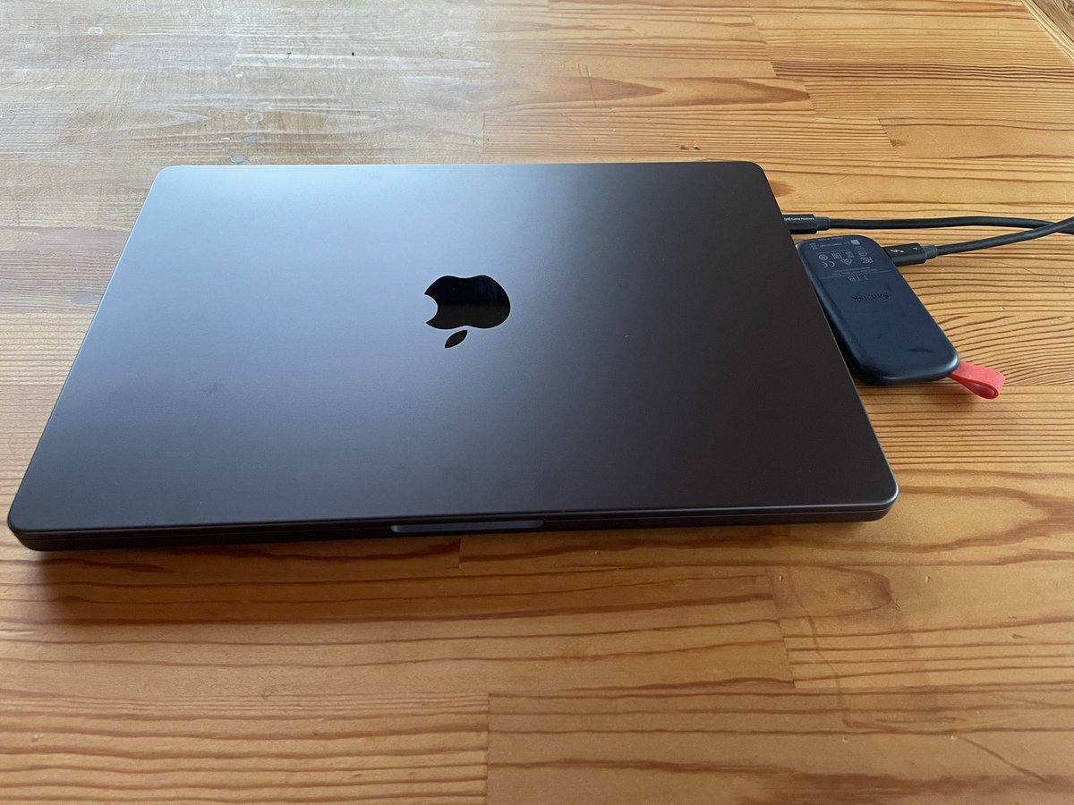 kemur123's tweet photo. MacBooK Air / Macbook Pro 周辺機器 って必要ですか?アクセサリー 完全攻略 ガイド m1/m2/m3 https://t.co/qmEQRKp6Nh @YouTube
#macbookpro
#macbookair
#mac
#m3macbookpro
#m3macbookair https://t.co/FC5nAOMbxn