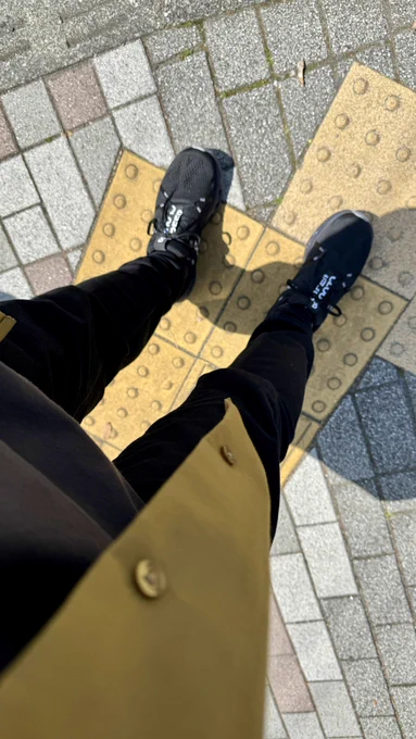 春は寒暖差ヤベーので気をつけて過ごさねば…リハ行ってきまーす! 