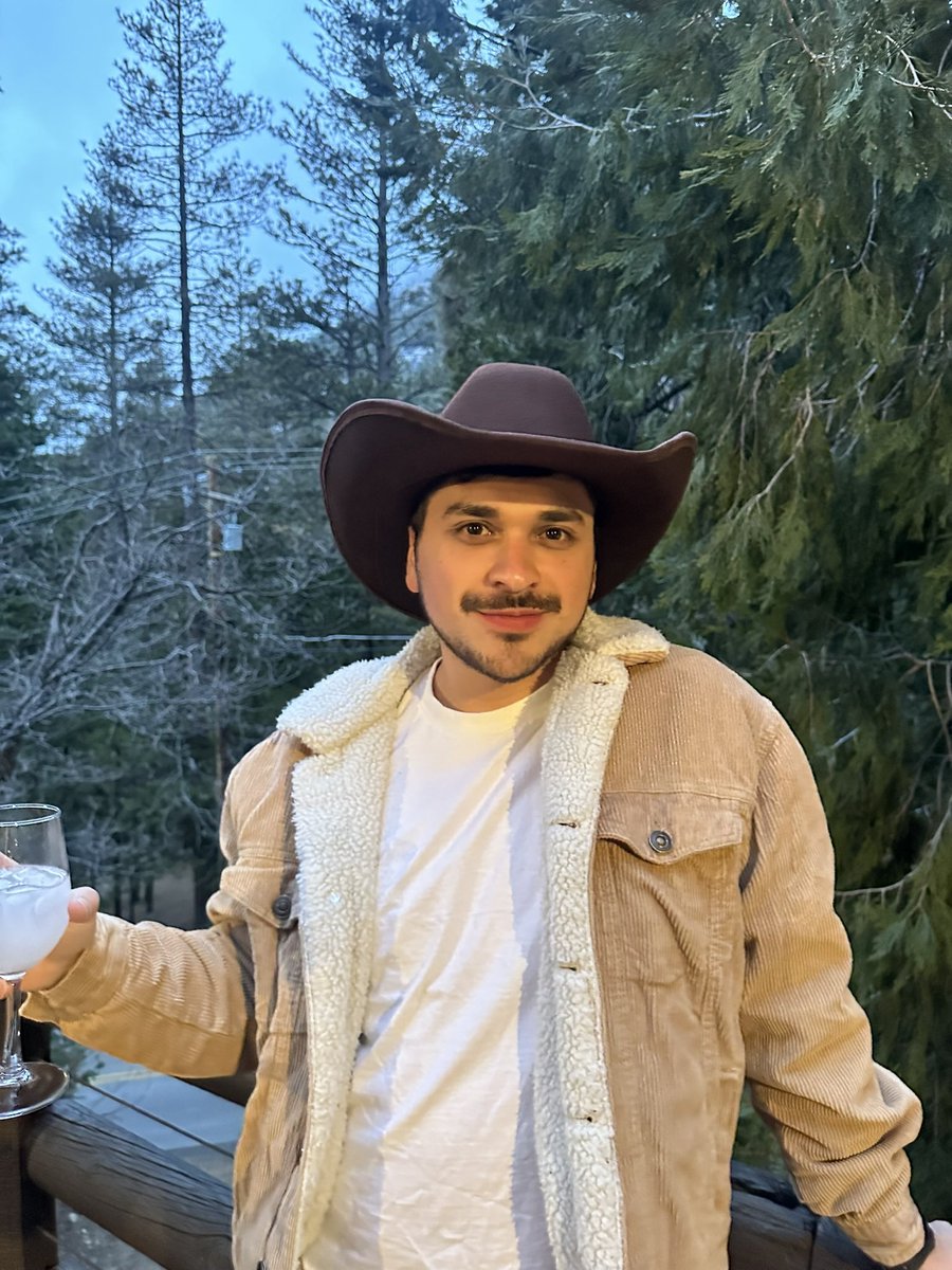 Got in touch with my inner cowboy🤠  #idyllwild