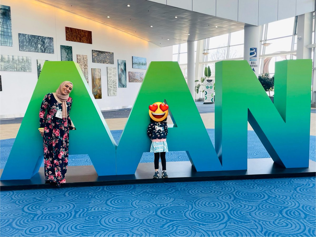 Highlight of day 2 of #AANAM was showing my daughter around the conference. Her main conclusion: brain doctors are really nice! ❤️ 🧠