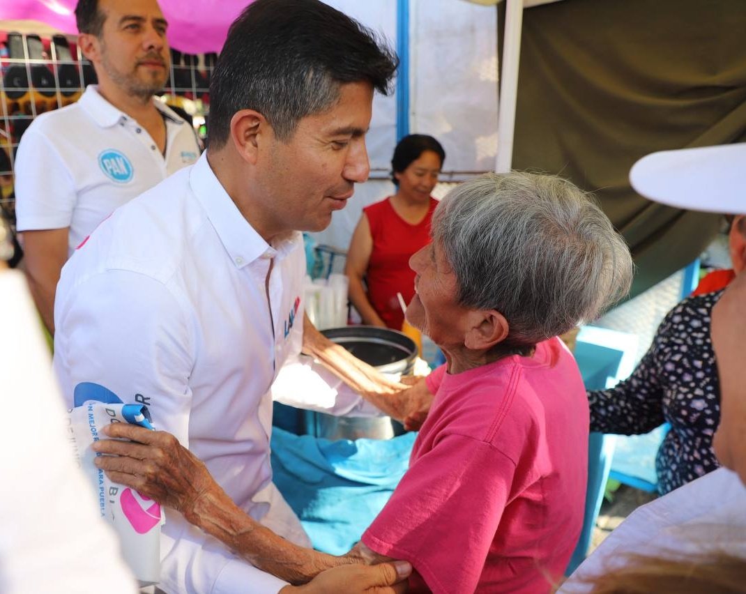 Gracias por todo el apoyo y el cariño de esta tarde en Analco. 😍 La gente sabe que el rumbo seguro para Puebla ya está en camino. 🙌 #LaloGobernador