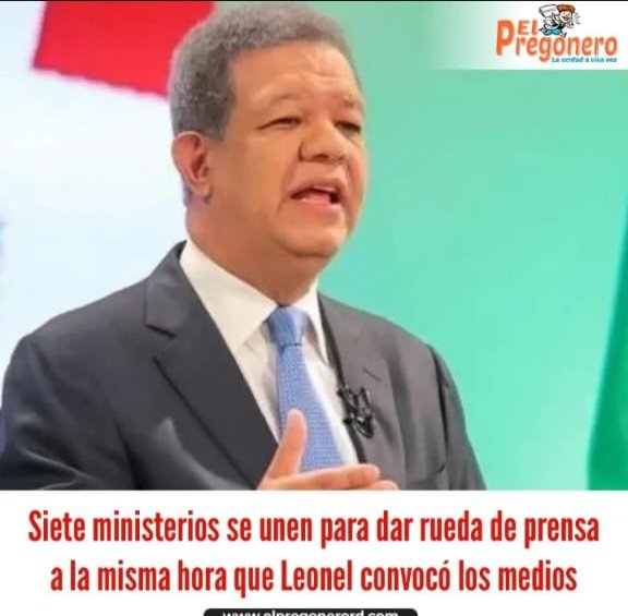 El miedo 😨 percite en el gobierno ➡️ 👇 7 ministerio aran rueda de prensa concidiendo con la rueda de prensa de @LeonelFernandez ➡️ Denominada #LaVozDelPueblo #FPComunica que #SeVan 🤔 #FuerzaDelPueblo @CorporonErnesto @faumontes @ericolivool @AnaSilviaMoront @keylaReyna04