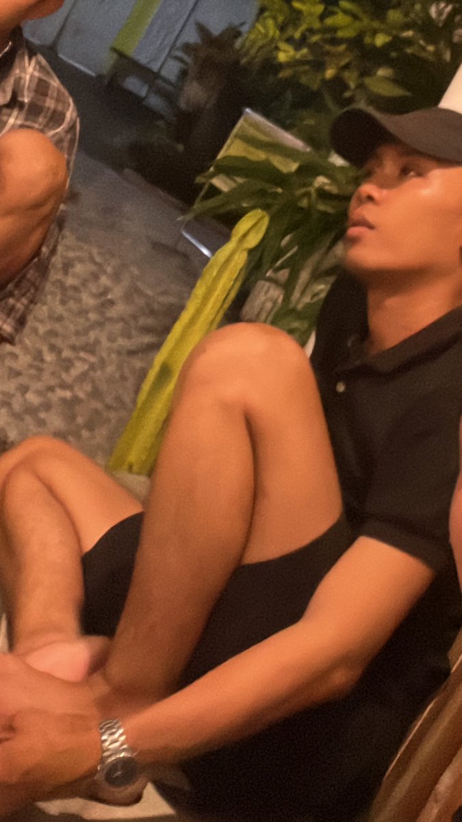 CandraBayuuuu's tweet photo. @godgivemercy @EkoDianPrasety1 Juhhh nann, nyohhh iki yo tele tele🤣 https://t.co/Qw7Kfb4MdK
