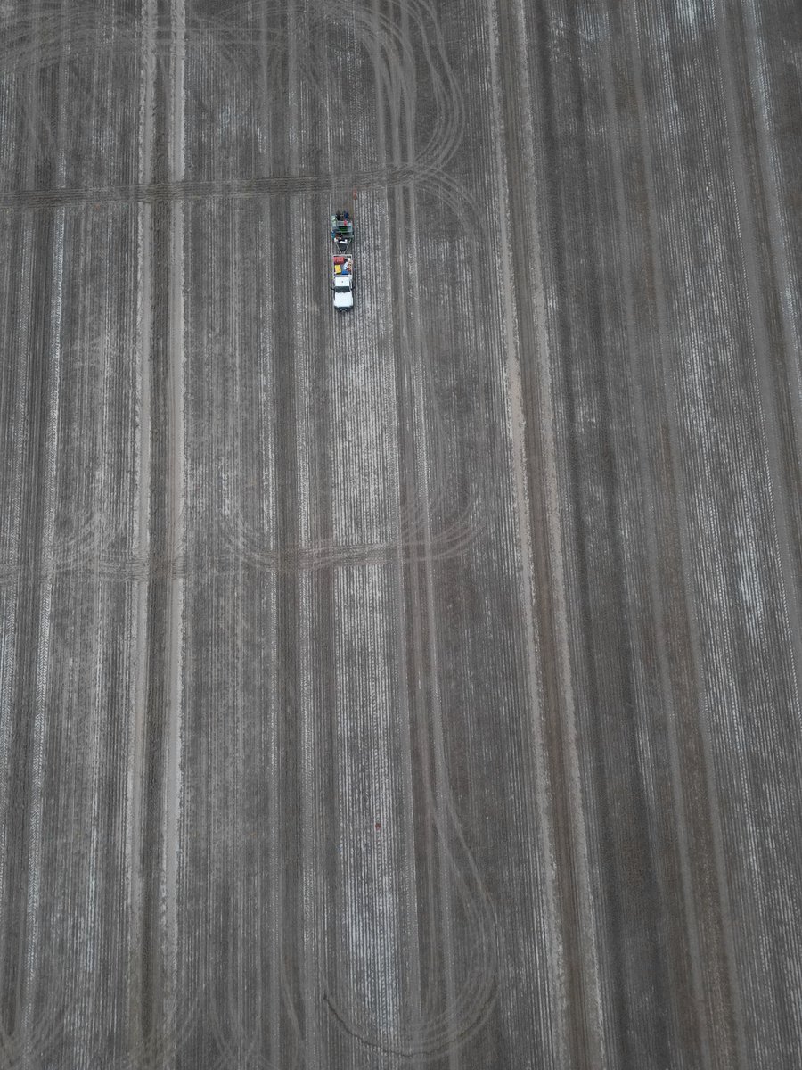 First trial in the ground for the year, I reckon you’d call that a non wetting sand 🥴😅😳.