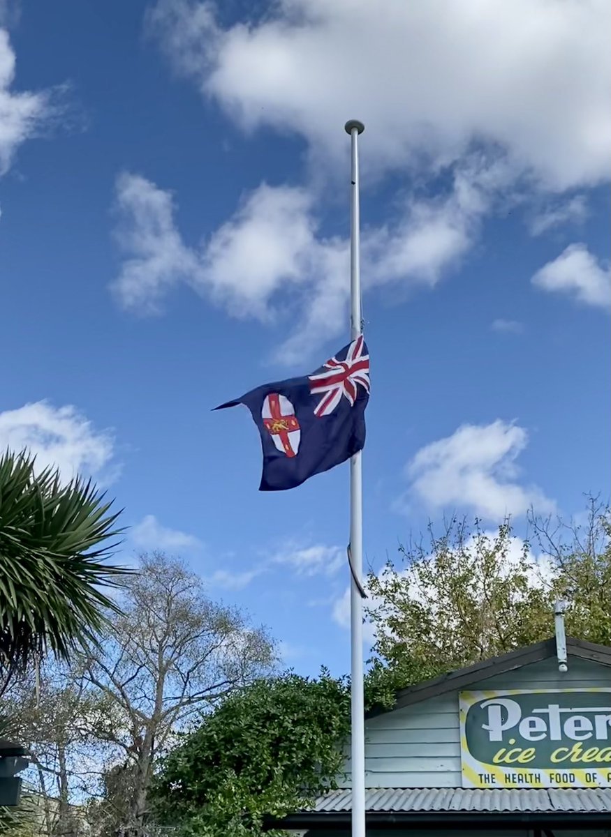 I’m flying the #flag of the Australian 🇦🇺 state of #NewSouthWales at half staff in honour of the victims of the Bondi Junction attack.