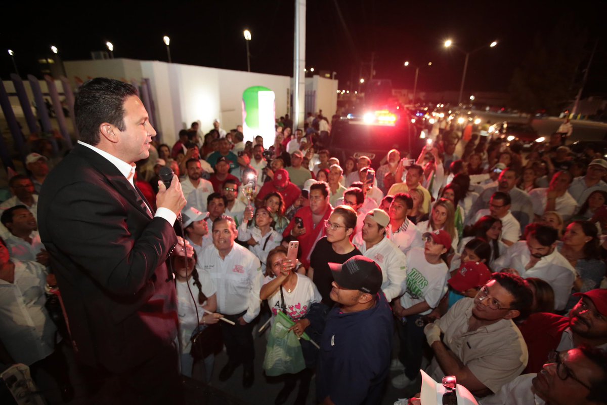javierdiazglz's tweet photo. Con propuestas sólidas y un plan por el presente y futuro de Saltillo, ganamos el debate. #JavierAlcalde #PorAmoraSaltillo https://t.co/471GCLqsiA